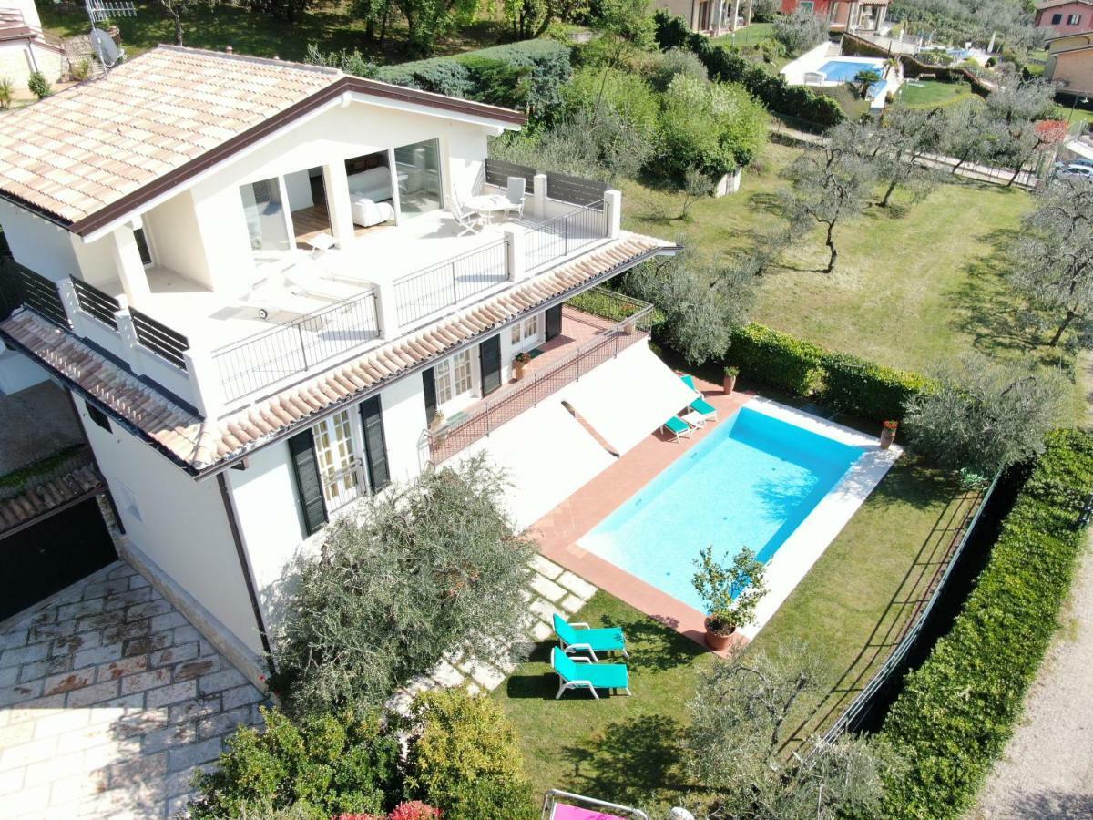 Villa Ca Bianca Torri Del Benaco Exteriér fotografie